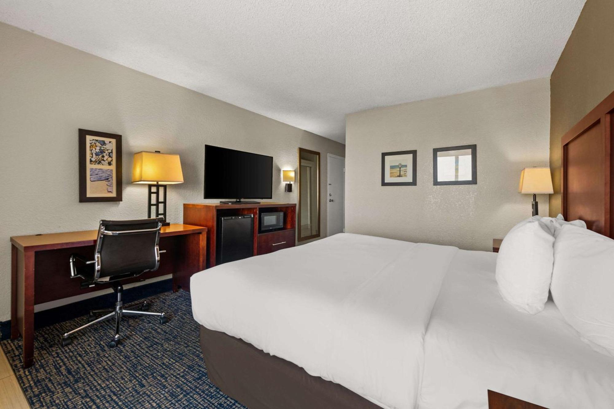Comfort Inn On The Ocean Kill Devil Hills Esterno foto