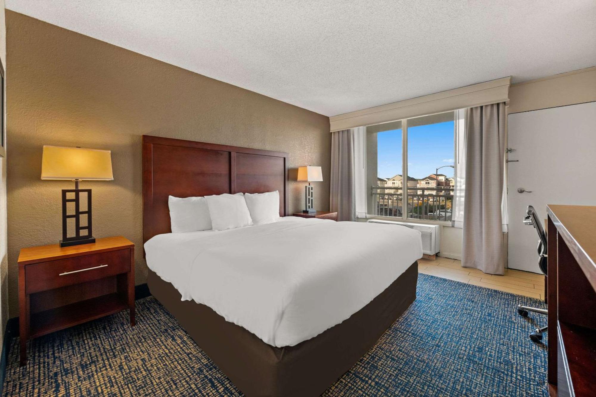 Comfort Inn On The Ocean Kill Devil Hills Esterno foto